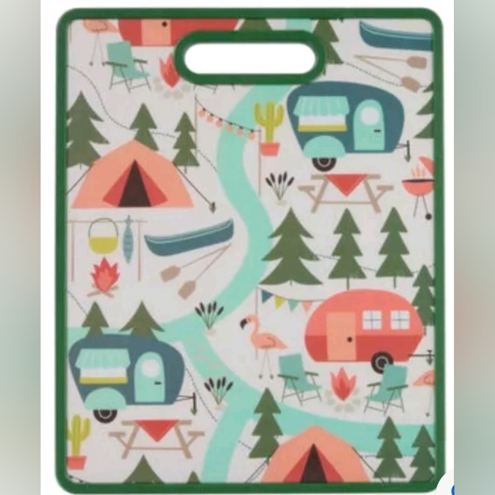 Plastic cutting board 12x15in